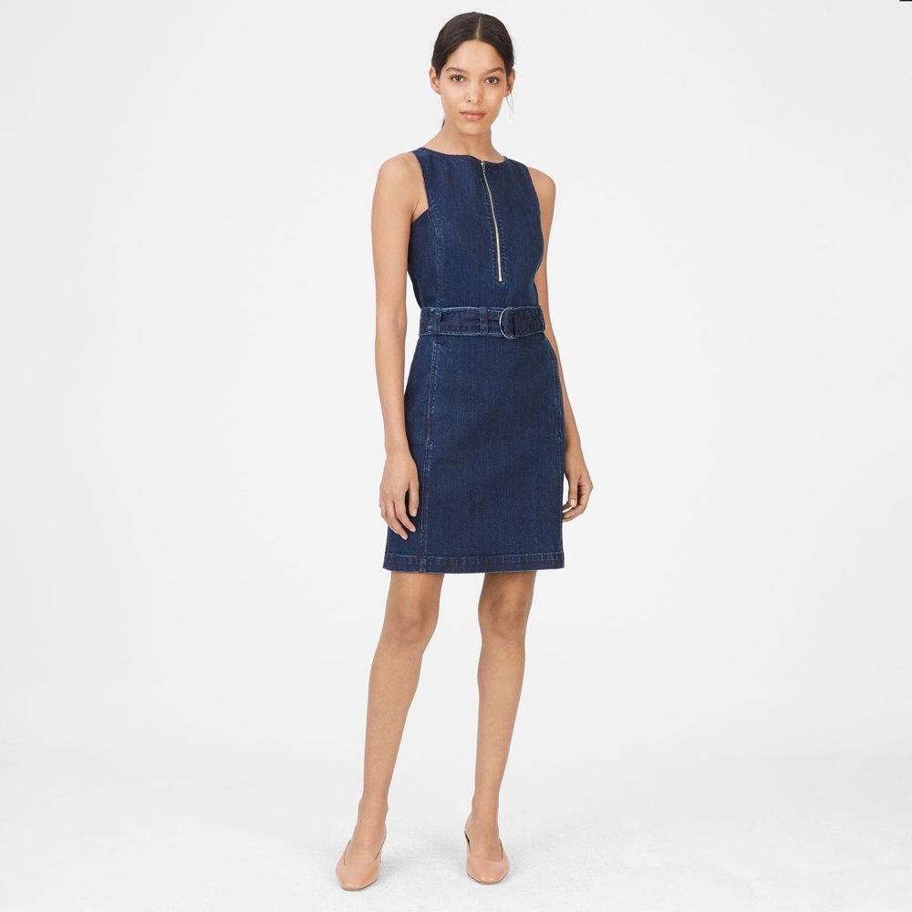 Club Monaco Lizel denim dress. Size 6